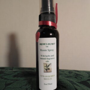 strawberry breeze room spray